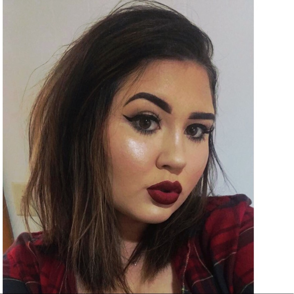 Meet your Posher, Tori